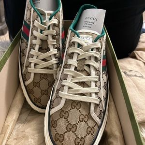 MEN'S GG GUCCI TENNIS 1977 SNEAKER